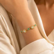 Retro Emerald Sunflower Gold Link Bracelet - Image 2